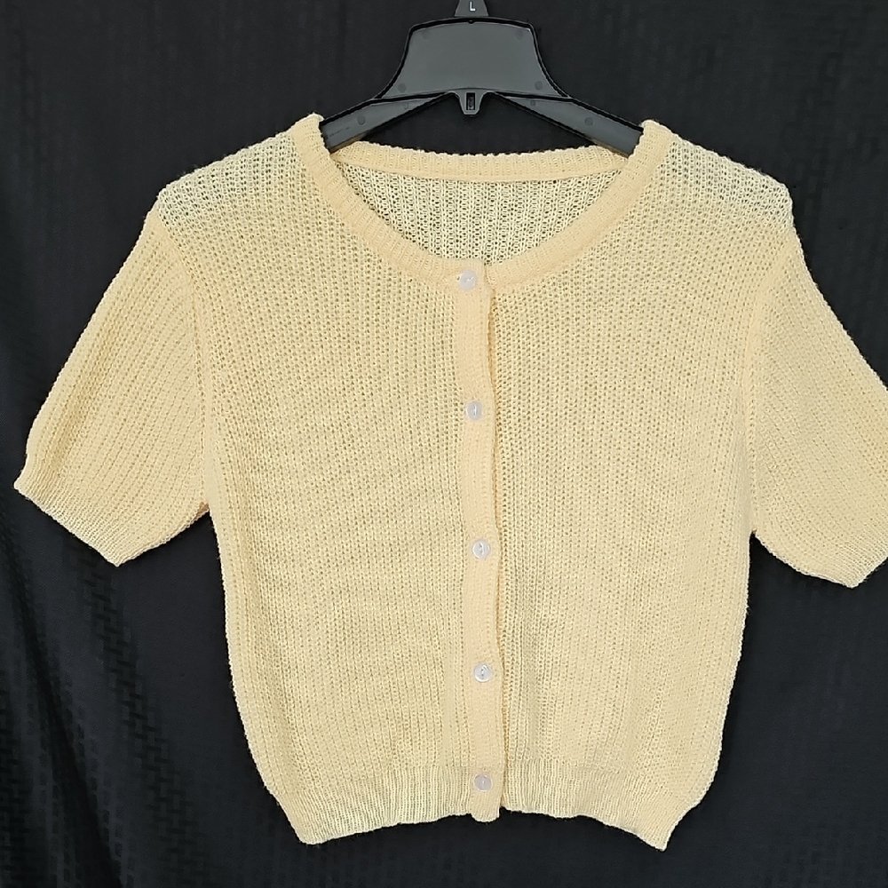 Women's Yellow Short Sleeve Sweater